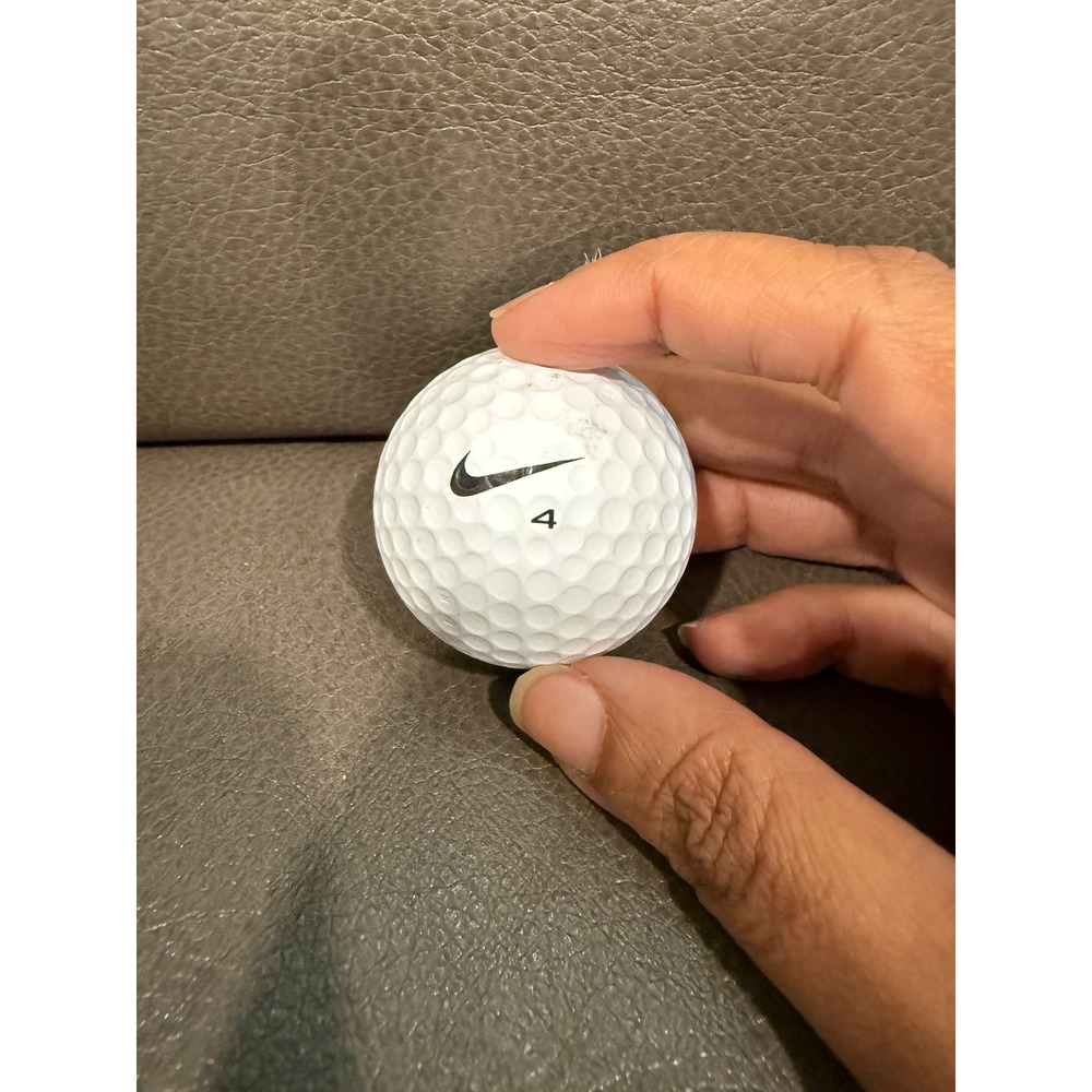 Nike Tour Accuracy TW Tiger Woods Golf Ball White Number 4 Swoosh Logo